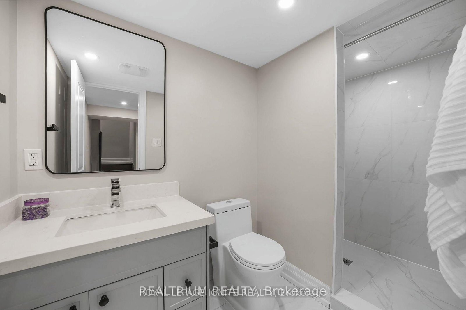 Detached House for lease at 30 Blackbird Gate, Toronto, Ontario, M1B 6B2 - Malvern - MLS: E12837572