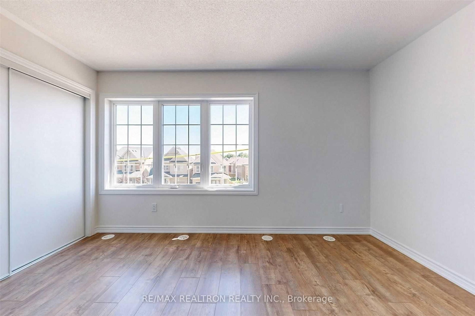 Townhouse for sale at 73-203 Royal Northern Path, Oshawa, Ontario, L1L 0R6 - Windfields - MLS: E12839298