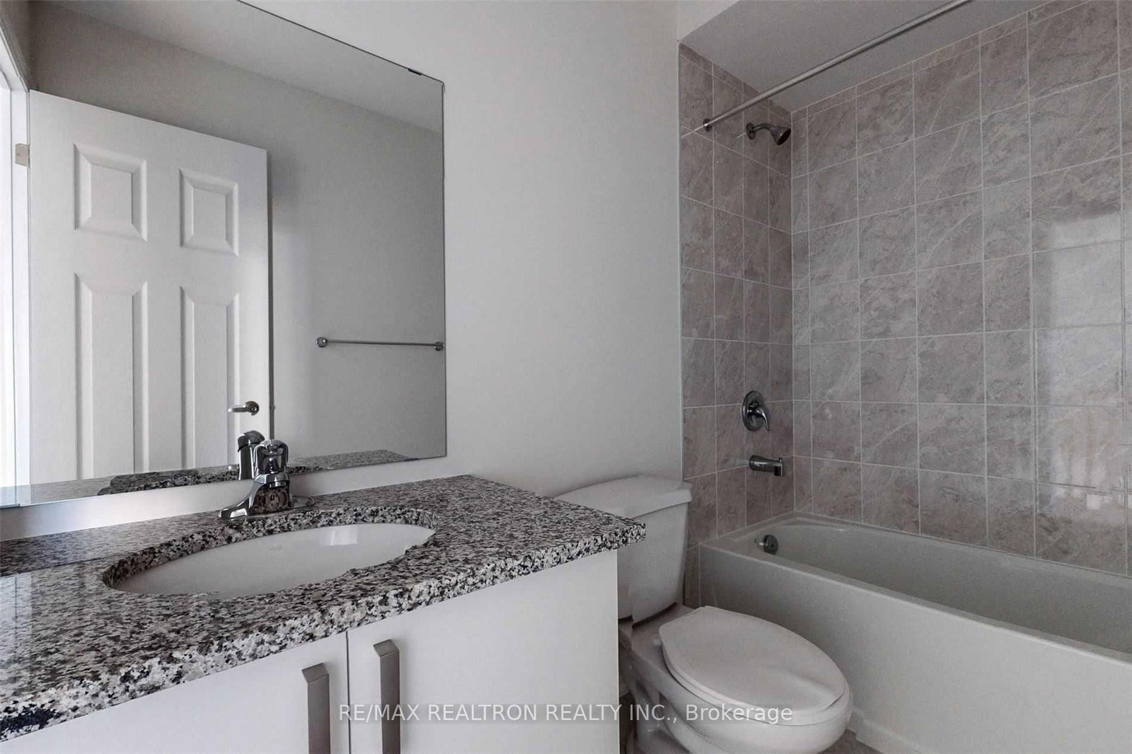 Townhouse for sale at 73-203 Royal Northern Path, Oshawa, Ontario, L1L 0R6 - Windfields - MLS: E12839298