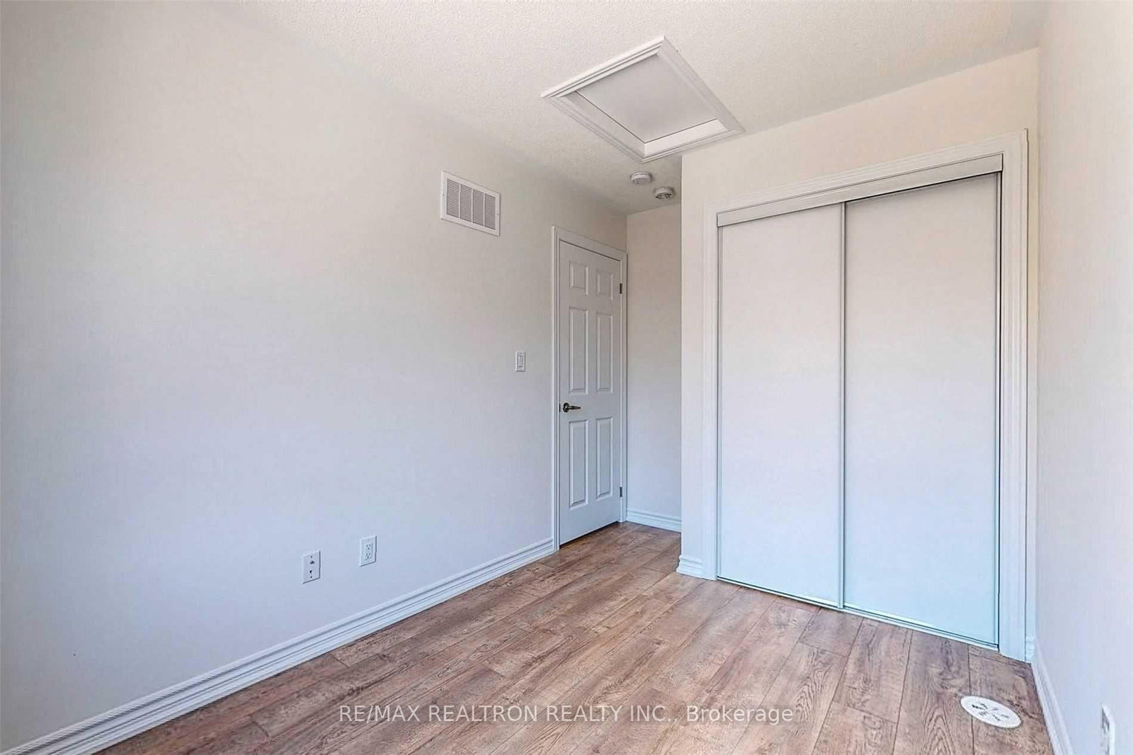 203 Royal Northern Path, Unit 73 - Photo 36