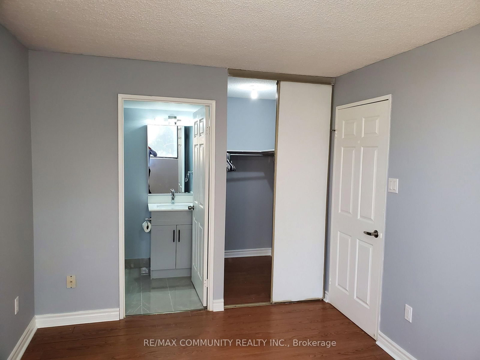 Condo for lease at 205-10 Tapscott Road, Toronto, Ontario, M1B 3L9 - Malvern - MLS: E12839784