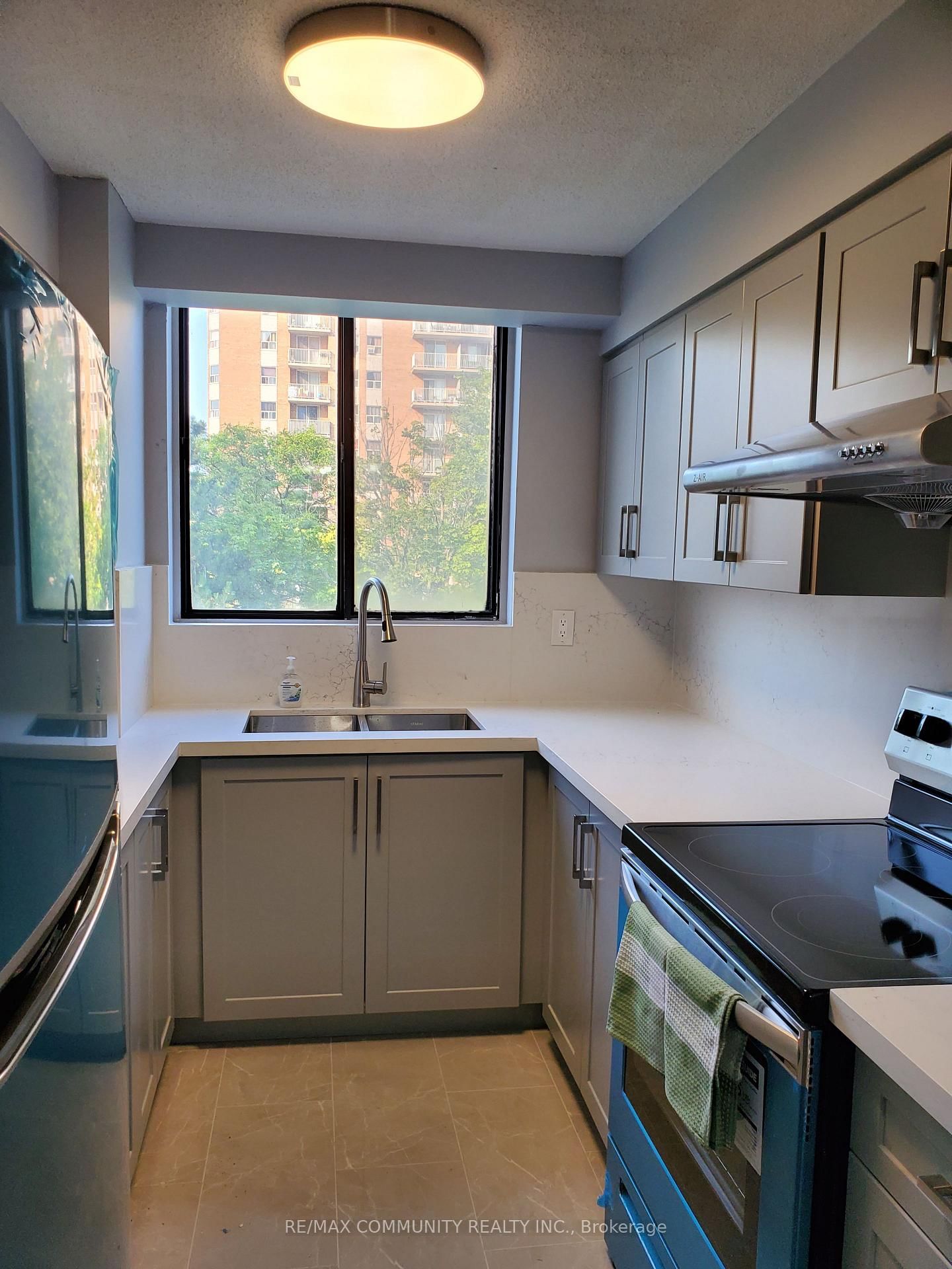 Condo for lease at 205-10 Tapscott Road, Toronto, Ontario, M1B 3L9 - Malvern - MLS: E12839784