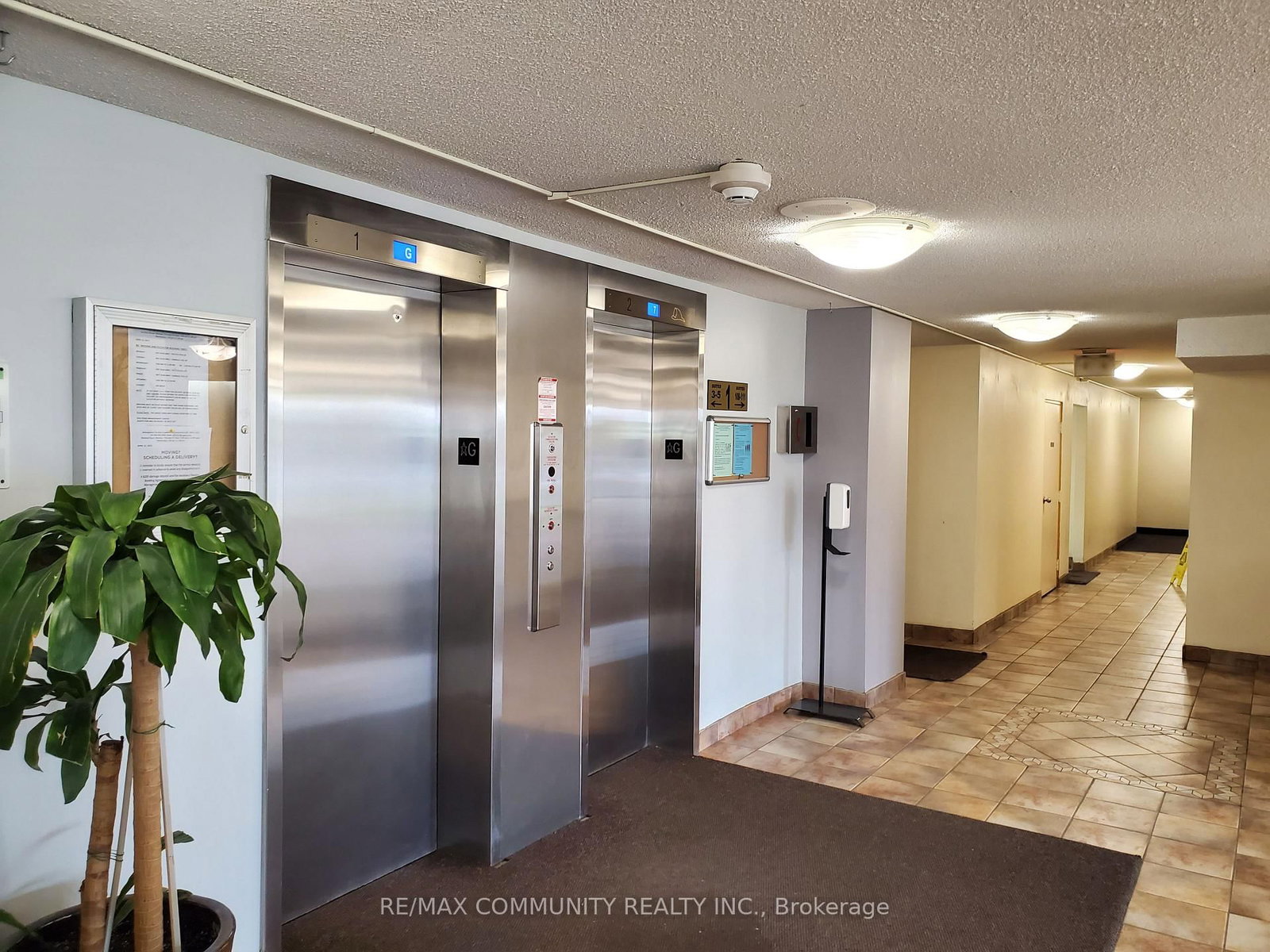 Condo for lease at 205-10 Tapscott Road, Toronto, Ontario, M1B 3L9 - Malvern - MLS: E12839784