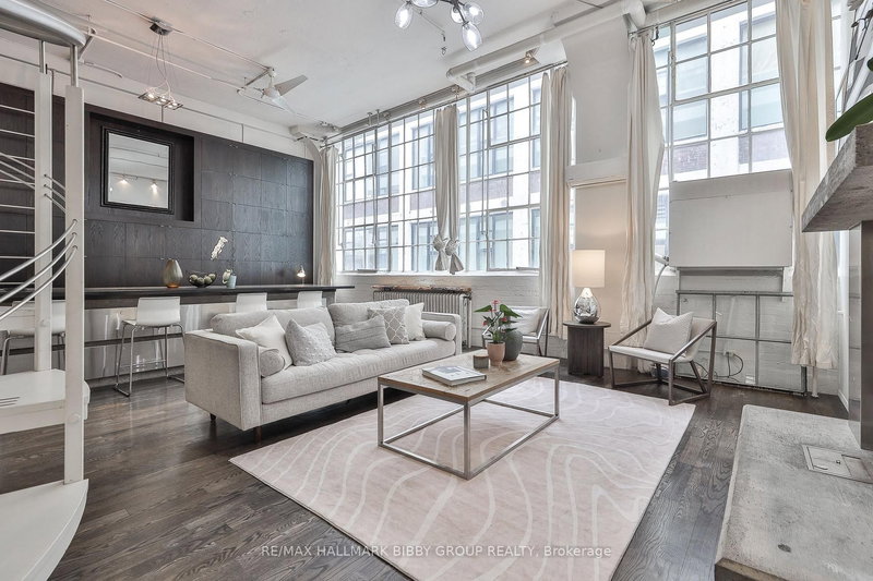 315 - 245 Carlaw Ave, Toronto, M4M 2S6 | Image 3