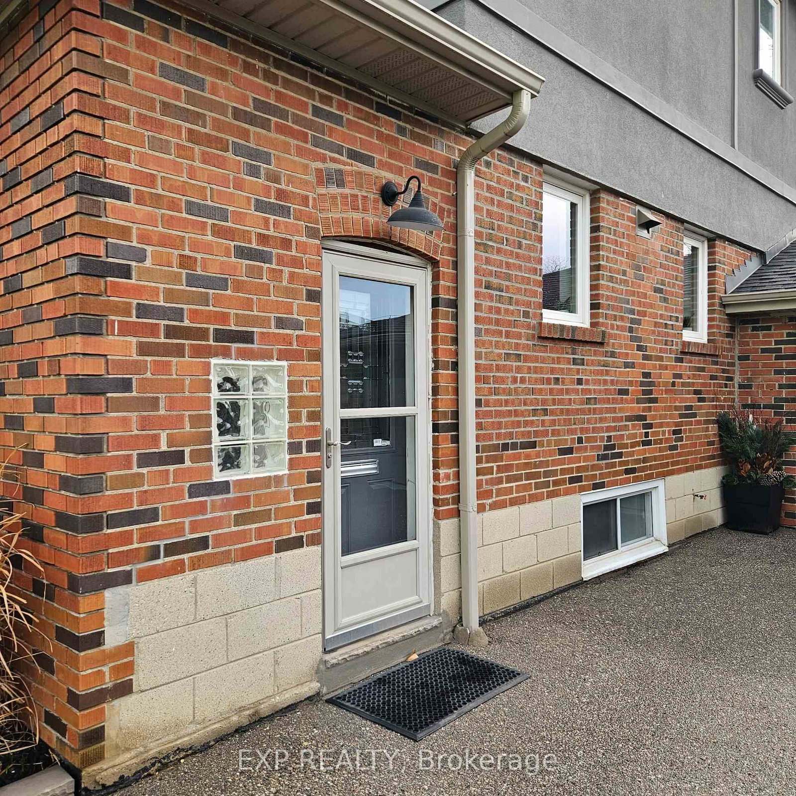 Detached House for sale at 47 Brenda Crescent, Toronto, Ontario, M1K 3C5 - Kennedy Park - MLS: E12840582