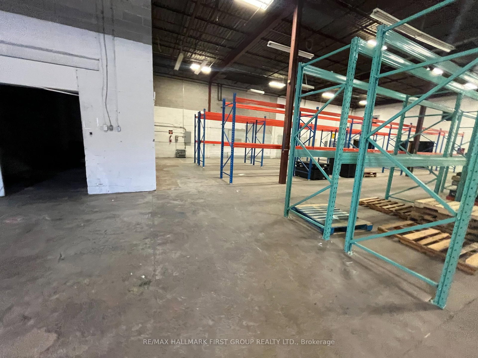 293 Clements Road W - Photo 11