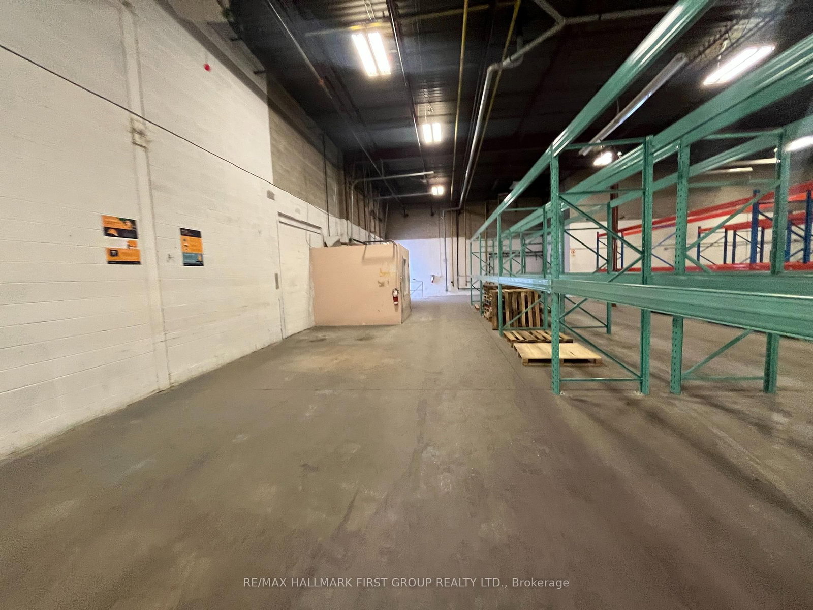 293 Clements Road W - Photo 9