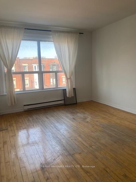 home for lease on 3-129 Danforth Avenue