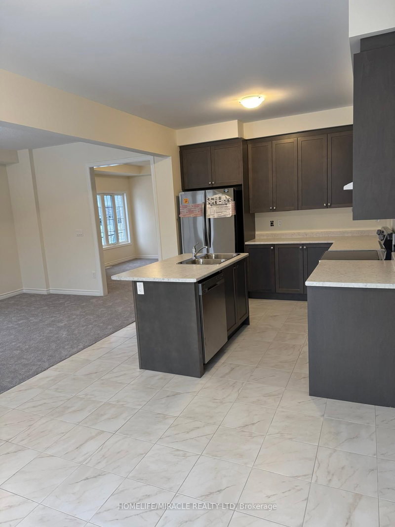 57 North Garden Blvd, Scugog, L0L 0L0 | Image 2