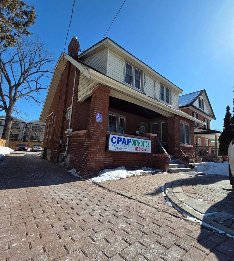 613 Brock St S, Whitby, L1N 4L1 | Image 2