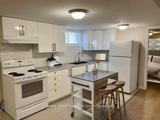 Bsmt - 1528 Pharmacy Avenue