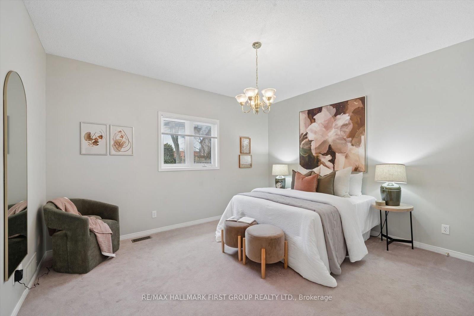 Detached House for sale at 83 Auburn Lane, Clarington, Ontario, L1E 2E9 - Courtice - MLS: E12844872