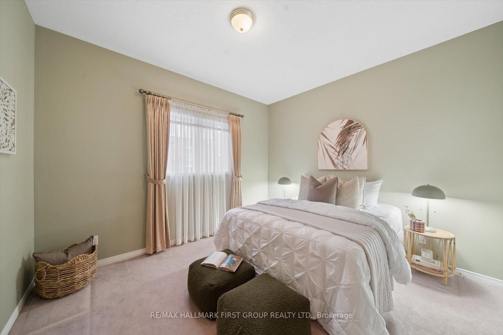 Detached House for sale at 83 Auburn Lane, Clarington, Ontario, L1E 2E9 - Courtice - MLS: E12844872