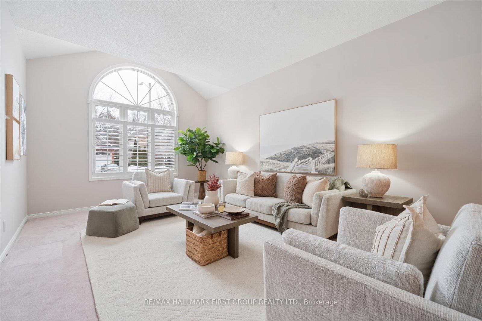 Detached House for sale at 83 Auburn Lane, Clarington, Ontario, L1E 2E9 - Courtice - MLS: E12844872