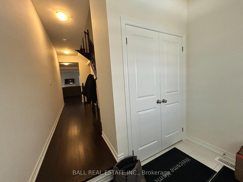 12 Fire King Dr, Whitby, L1P 0R4 | Image 2