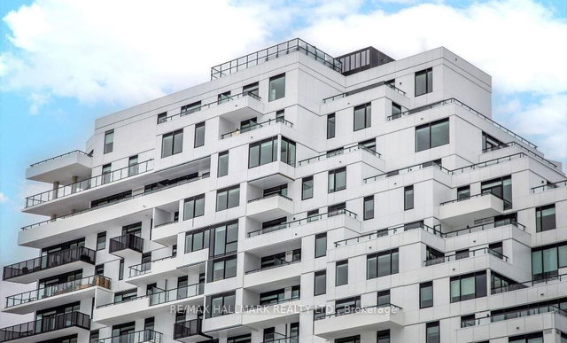 823 - 1050 Eastern Avenue