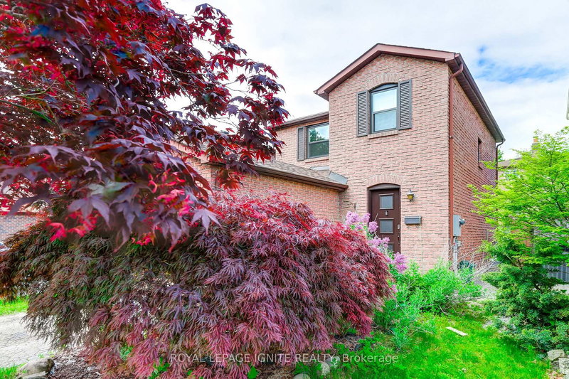 172 Radford Dr, Ajax, L1T 2C2 | Image 3