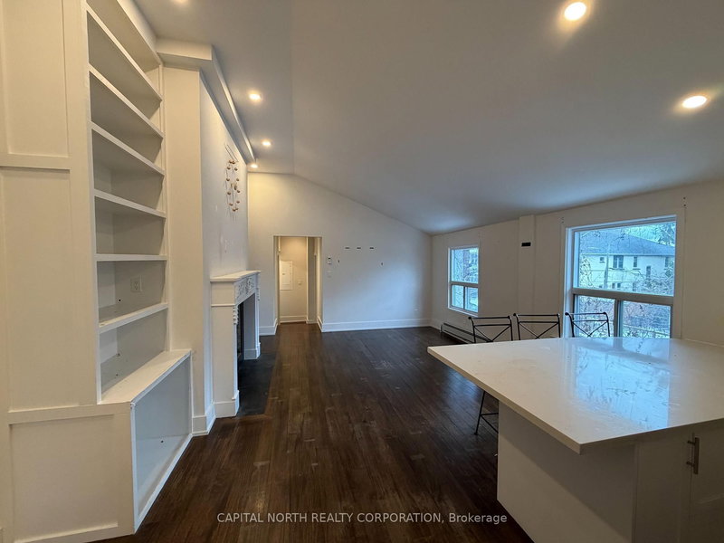 Upper - 43 Glen Manor Dr, Toronto, M4E 2X5 | Image 3