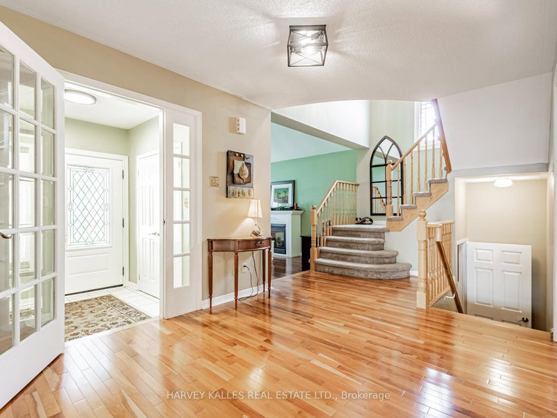 49 Rothean Dr, Whitby, L1P 1L5 | Image 3