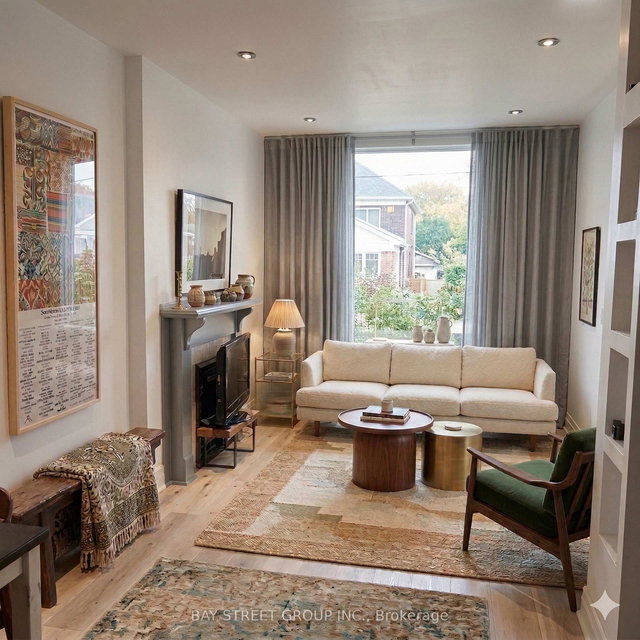 unit 1 - 693 Woodbine Avenue