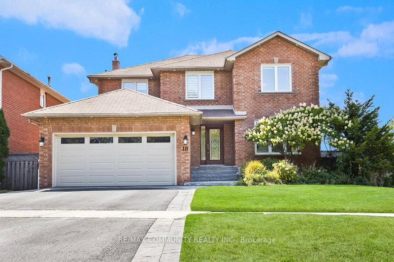 18 Winter Crt, Whitby, L1N 8Y2 | Image 2