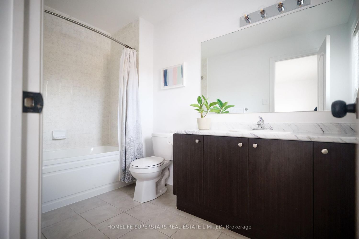 Townhouse for sale at 2555 Canadian Street, Pickering, Ontario, L1X 0C7 - Duffin Heights - MLS: E12848552