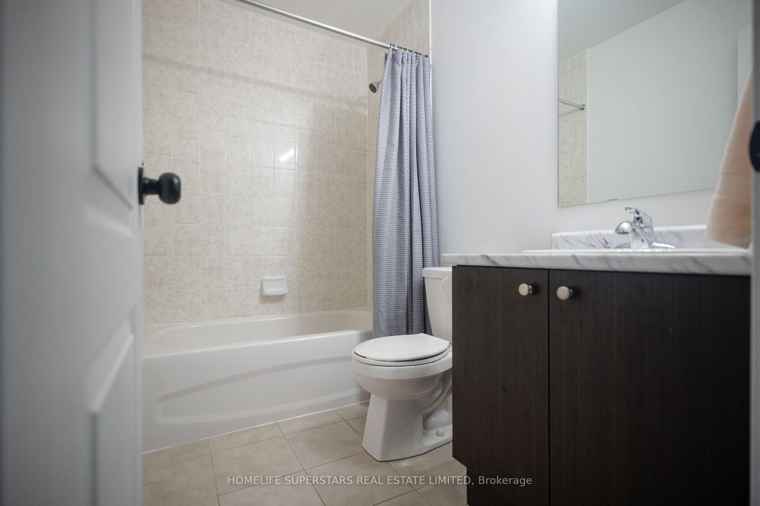 Townhouse for sale at 2555 Canadian Street, Pickering, Ontario, L1X 0C7 - Duffin Heights - MLS: E12848552