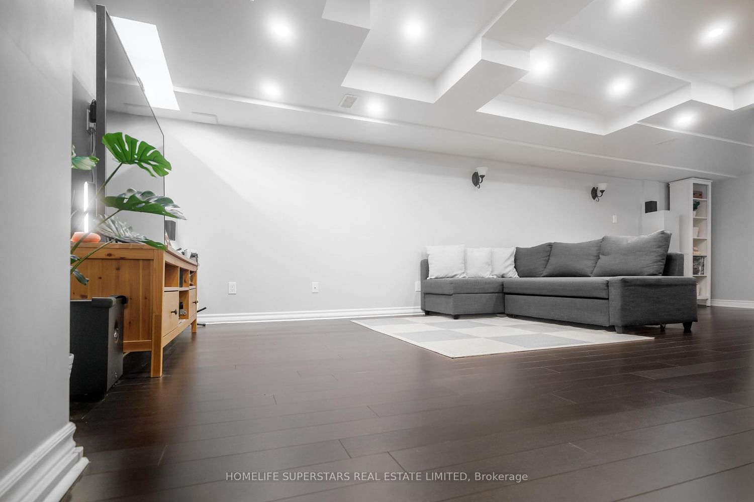 Townhouse for sale at 2555 Canadian Street, Pickering, Ontario, L1X 0C7 - Duffin Heights - MLS: E12848552