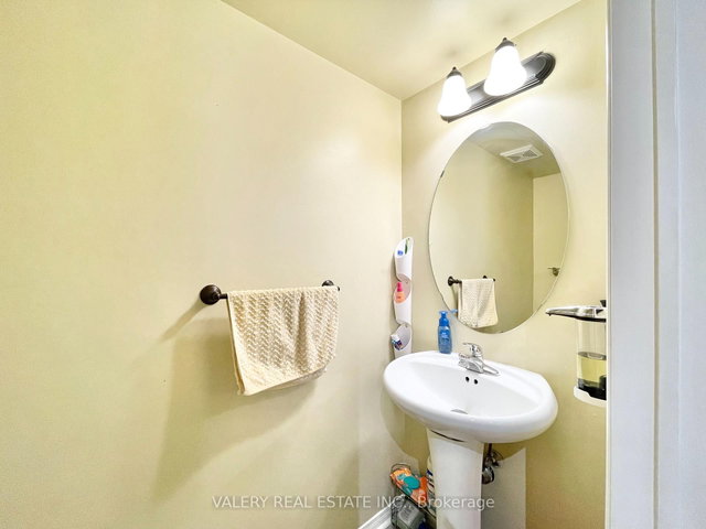 4 - 2788 Eglinton Avenue E