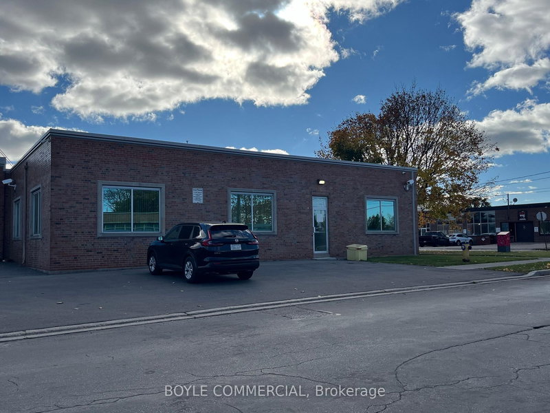 6A - 19 Waterman Ave, Toronto, M4B 1Y2 | Image 2