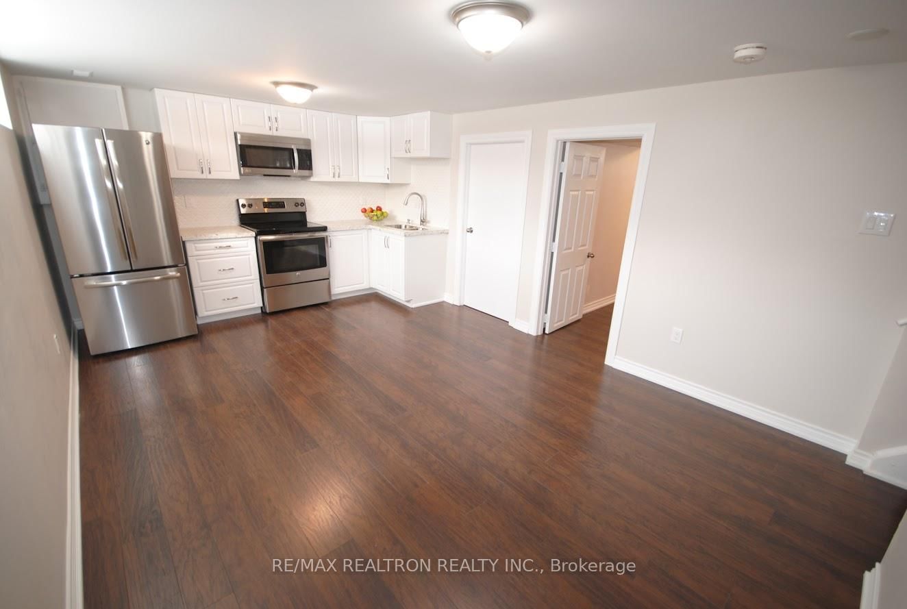 Detached House for lease at Unit 2-37 Fareham Crescent, Toronto, Ontario, M1E 1J8 - Guildwood - MLS: E12850672