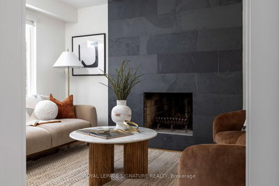 567 Downland Drive, Pickering, Ontario image-0-3