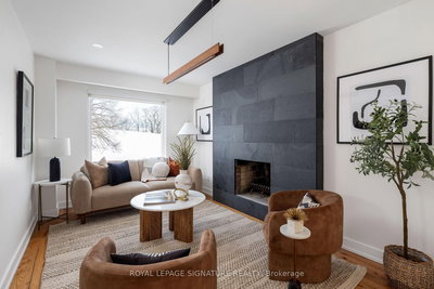 567 Downland Drive, Pickering, Ontario image-0-4