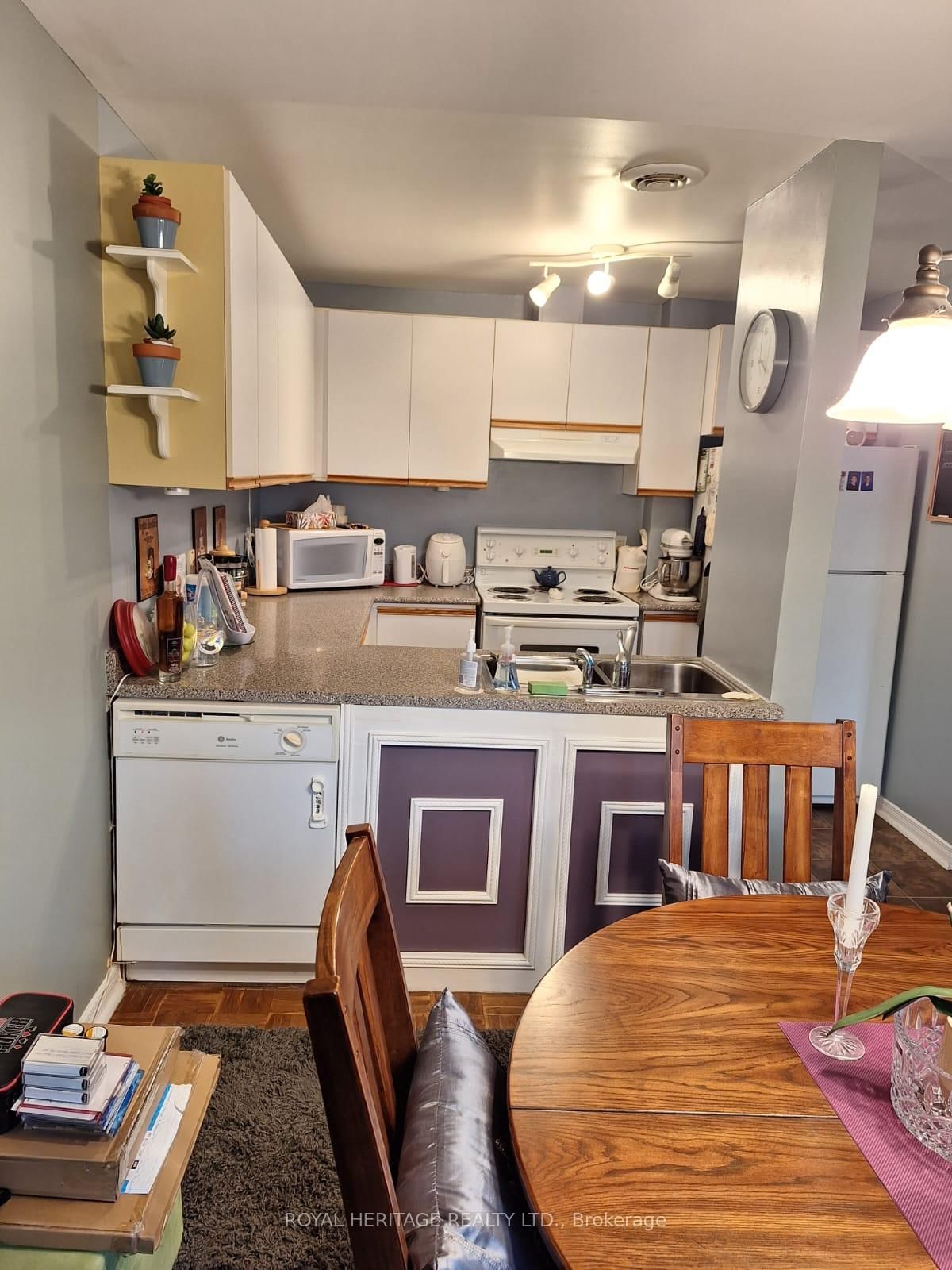 677 Marksbury Road, Unit 6 - Photo 14