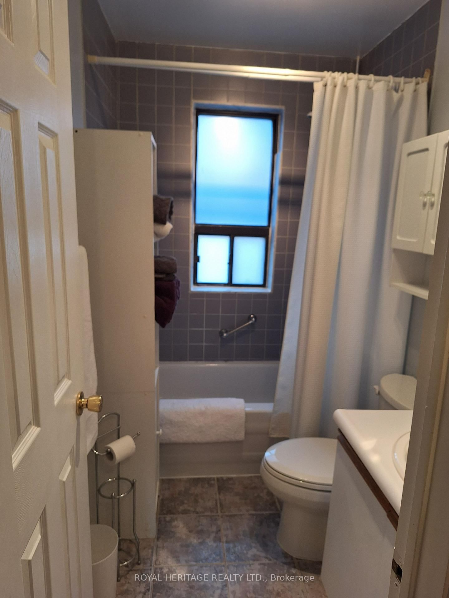 677 Marksbury Road, Unit 6 - Photo 5