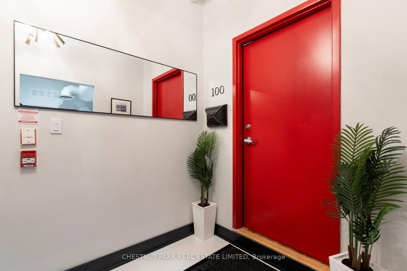 1 - 1135 Dundas St E, Toronto, M4M 1R9 | Image 2