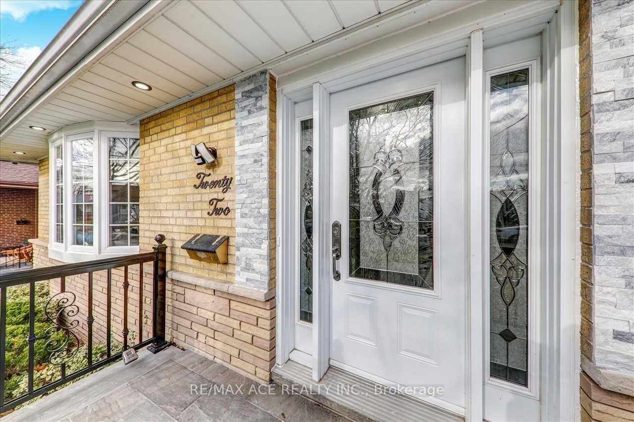 Detached House for lease at Bsmt Left Side-22 Aspendale Drive, Toronto, Ontario, M1P 4J6 - Bendale - MLS: E12854068