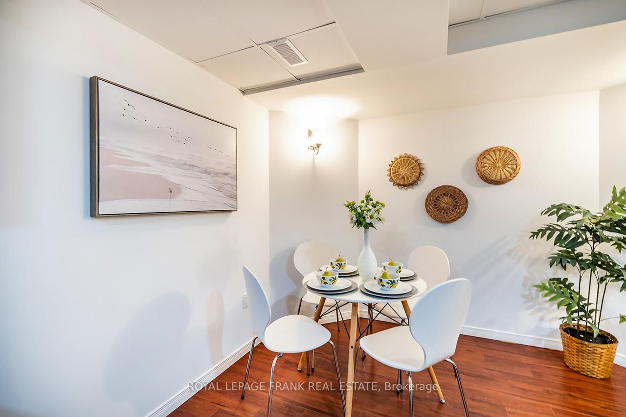 1533 CLEARBROOK Drive - Photo 5