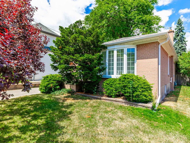 Main Unit - 36 Par Avenue