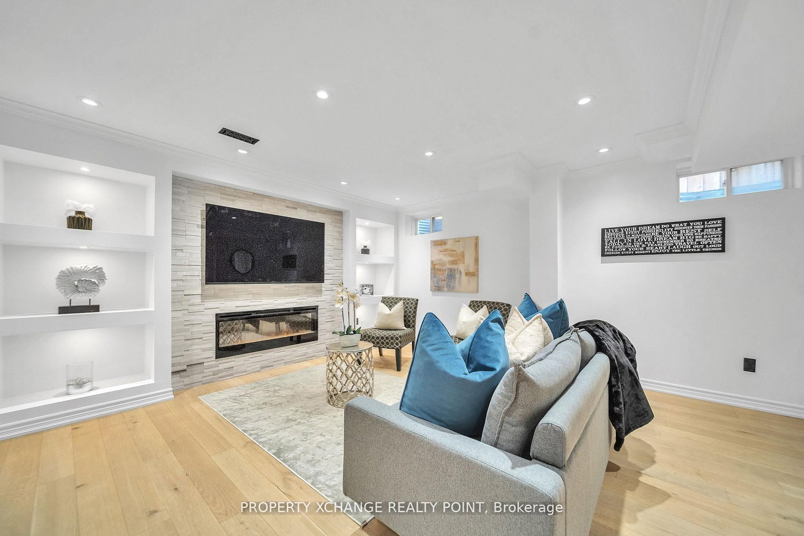 Detached House for sale at 1219 Cactus Crescent, Pickering, Ontario, L1V 2P8 - Rural Pickering - MLS: E12854200