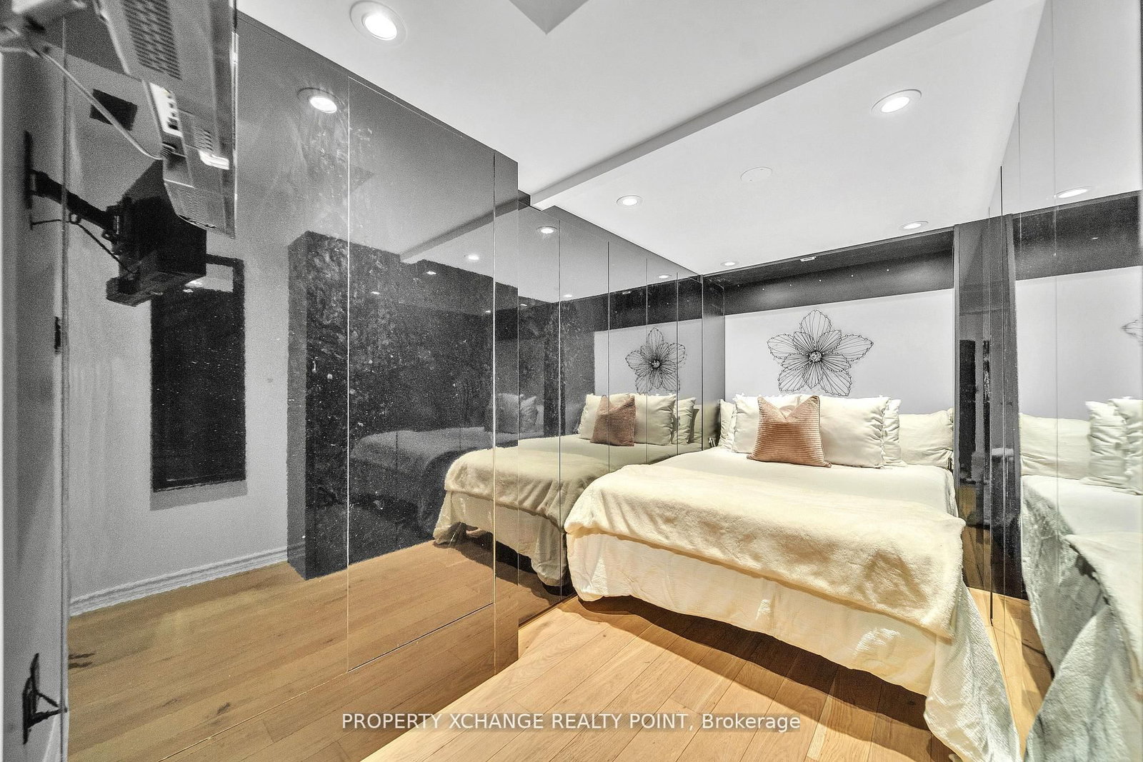 Detached House for sale at 1219 Cactus Crescent, Pickering, Ontario, L1V 2P8 - Rural Pickering - MLS: E12854200