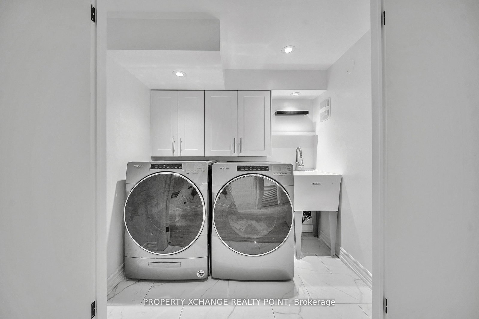 Detached House for sale at 1219 Cactus Crescent, Pickering, Ontario, L1V 2P8 - Rural Pickering - MLS: E12854200