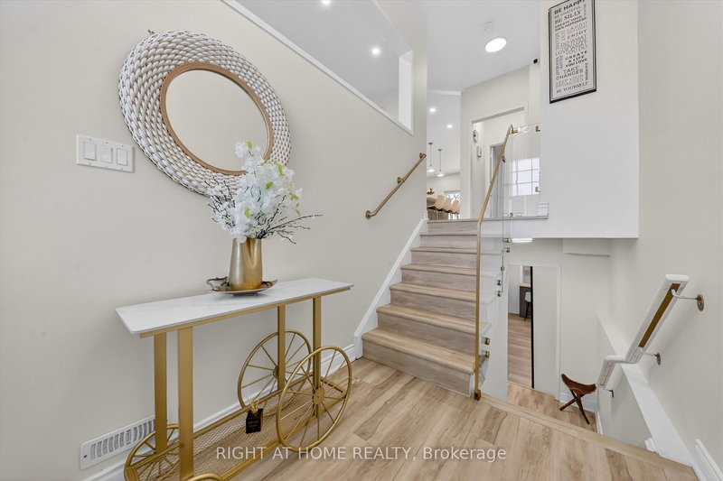 75 Fencerow Dr, Whitby, L1R 3N2 | Image 3