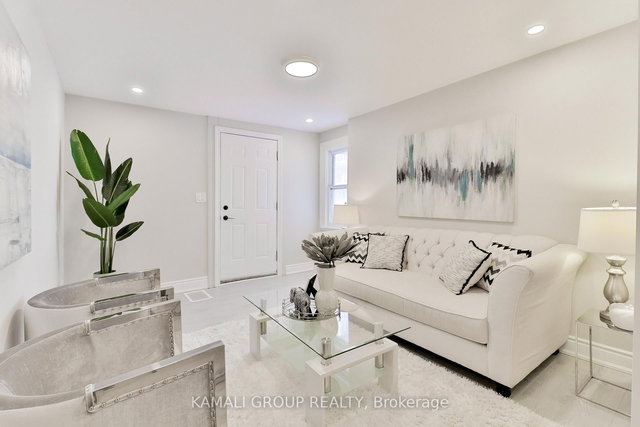 #2 - 93 McMillan Drive