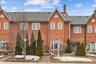 6 - 110 Mary Street W