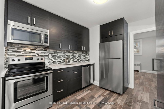 Unit 2 - 276 King Edward Avenue