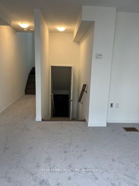 Townhouse for lease at 764 Heathrow Path, Oshawa, Ontario, L1H 7K5 - Samac - MLS: E12855114