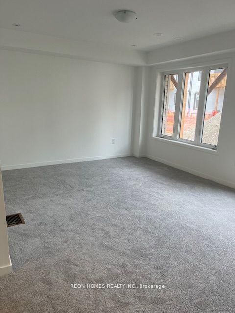 Townhouse for lease at 764 Heathrow Path, Oshawa, Ontario, L1H 7K5 - Samac - MLS: E12855114