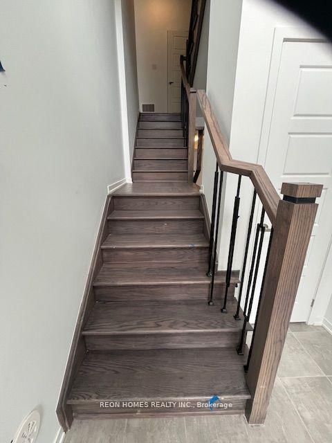 Townhouse for lease at 764 Heathrow Path, Oshawa, Ontario, L1H 7K5 - Samac - MLS: E12855114