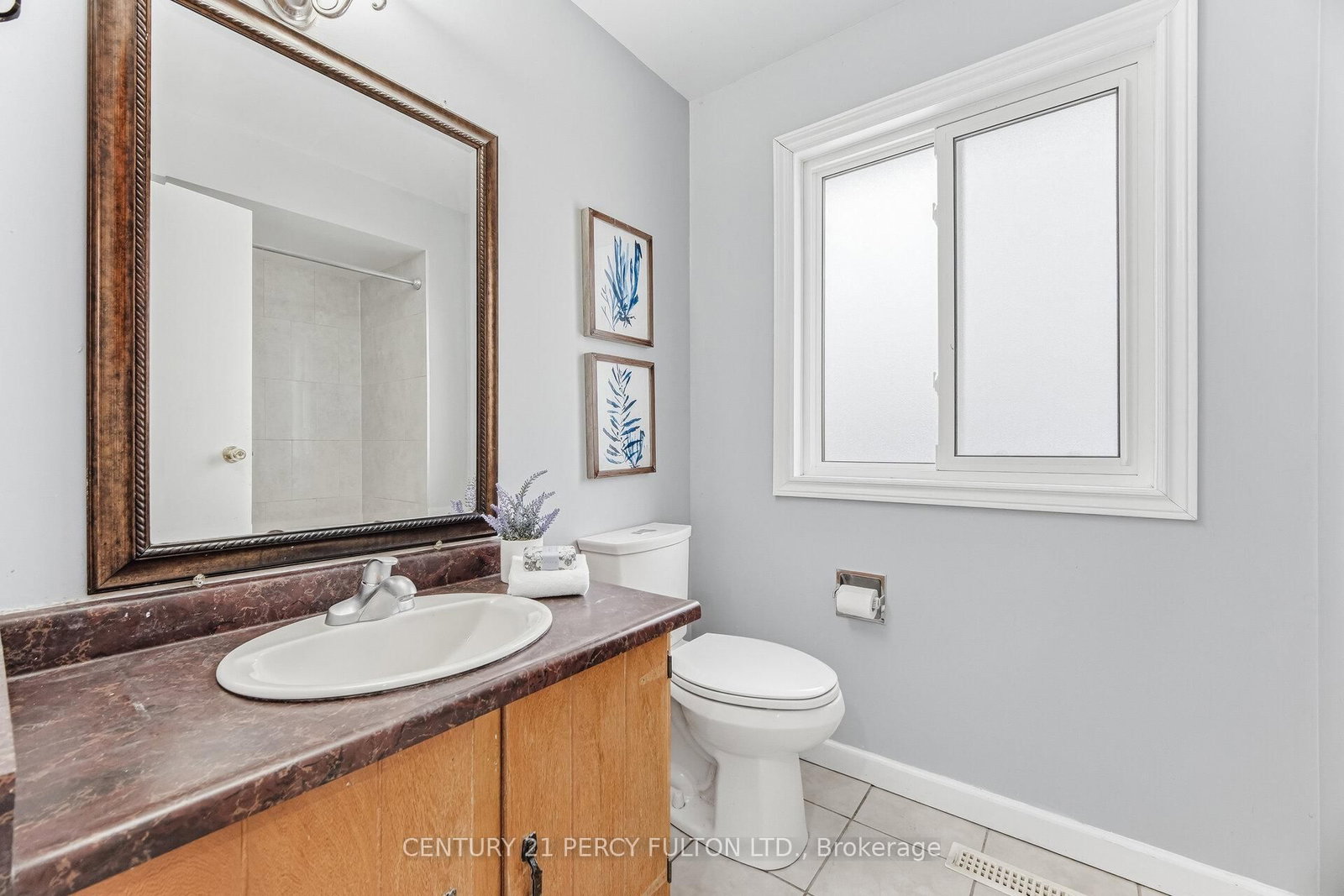 Detached House for sale at 782 Aspen Road, Pickering, Ontario, L1V 3S3 - Amberlea - MLS: E12855156